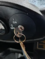 Llave girada a la posición ON